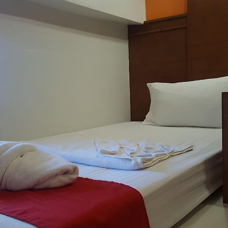 First And Frang Hotel - Koh Phangan Тонг Сала Экстерьер фото