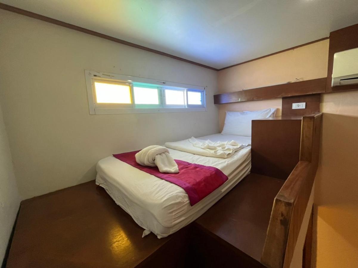 First And Frang Hotel - Koh Phangan Тонг Сала Экстерьер фото