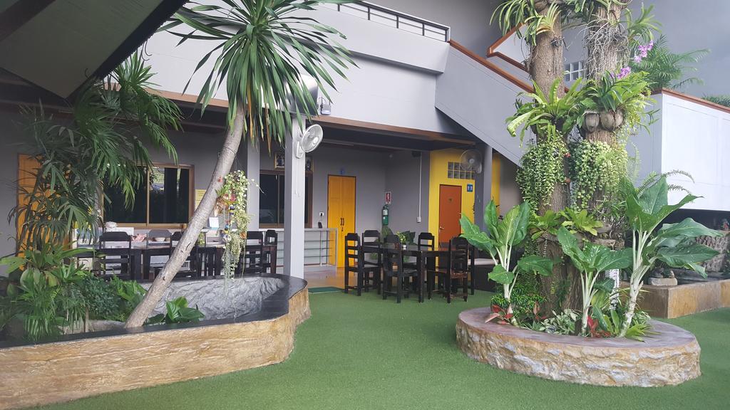 First And Frang Hotel - Koh Phangan Тонг Сала Экстерьер фото
