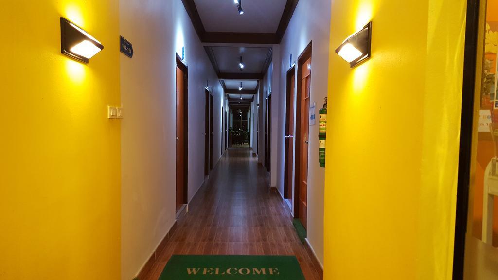 First And Frang Hotel - Koh Phangan Тонг Сала Экстерьер фото